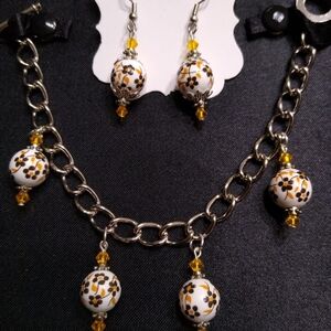 Bracelet/earrings set